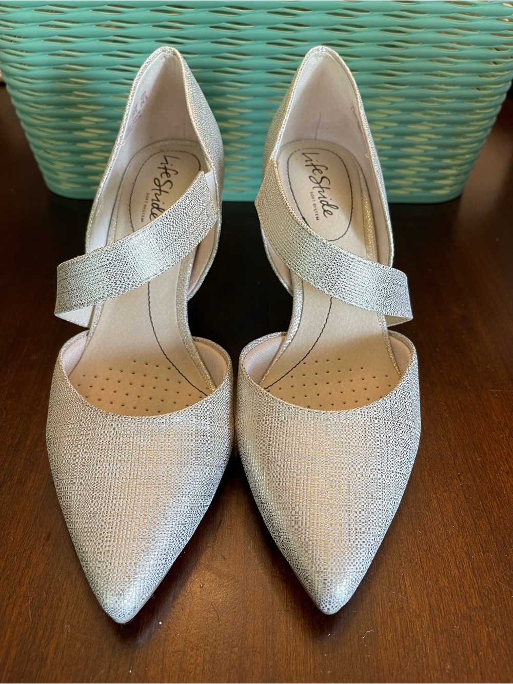 LifeStride Suki Pump - Picture 2 of 9
